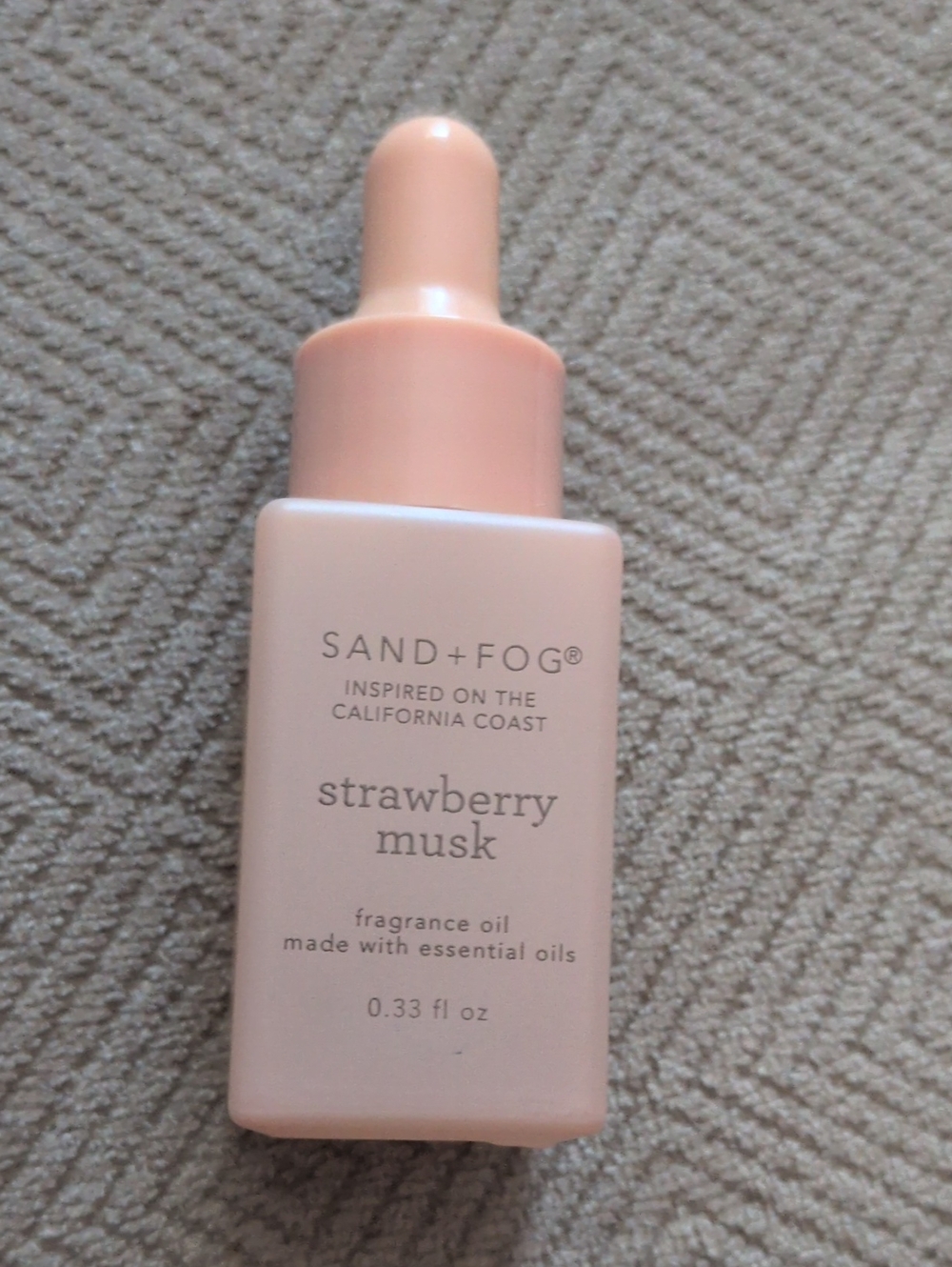 Sand+Fog Strawberry Musk Fragrance Oil